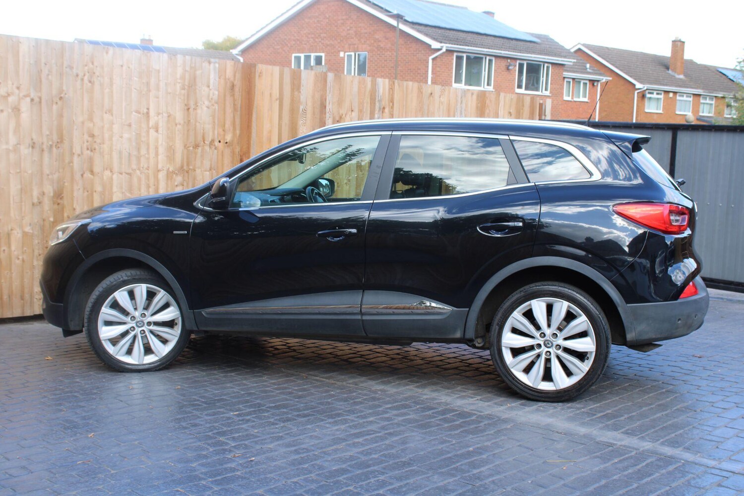 Used Renault Kadjar 2017 for sale - 76084512: Photo 35
