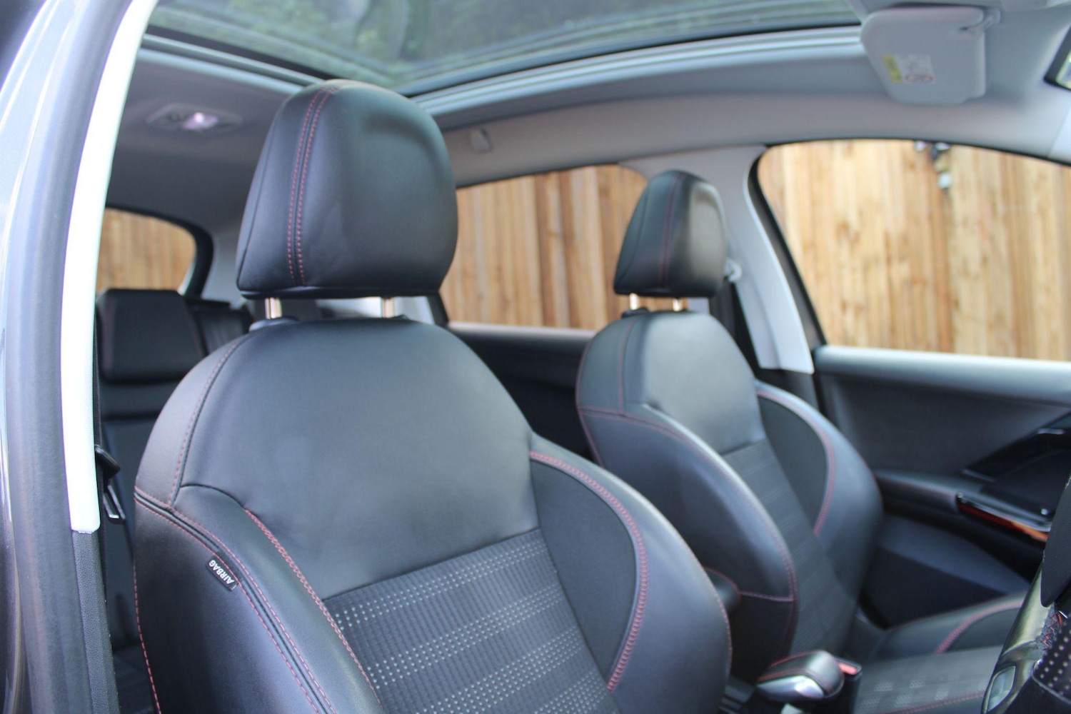 Used Peugeot 2008 2019 for sale - 76083958: Photo 35