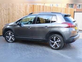 Used Peugeot 2008 2019 for sale - 76083958: Photo