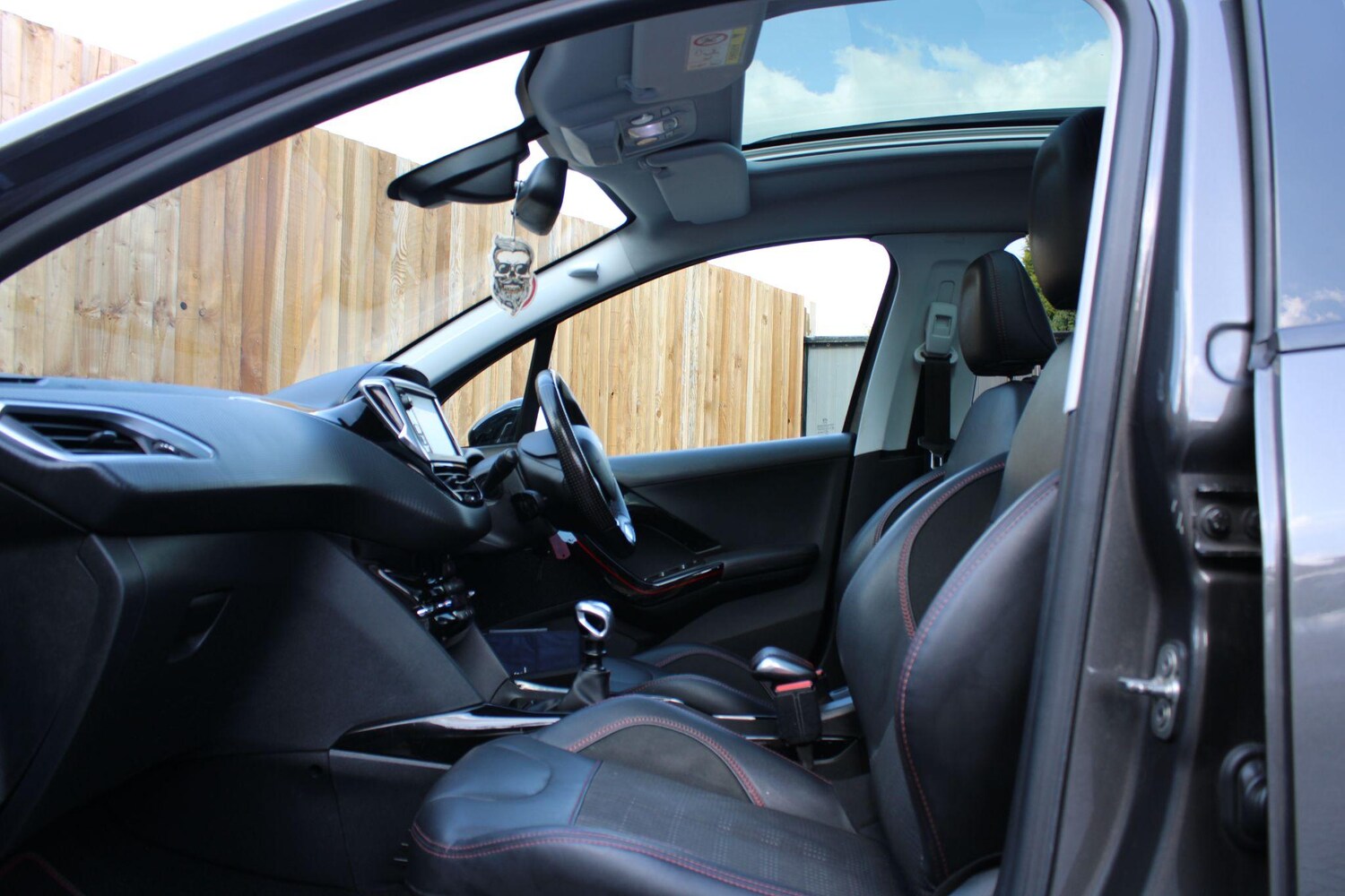 Used Peugeot 2008 2019 for sale - 76083958: Photo 52