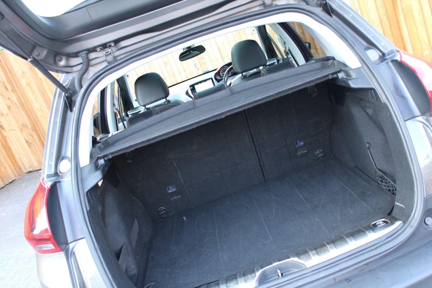 Used Peugeot 2008 2019 for sale - 76083958: Photo 57