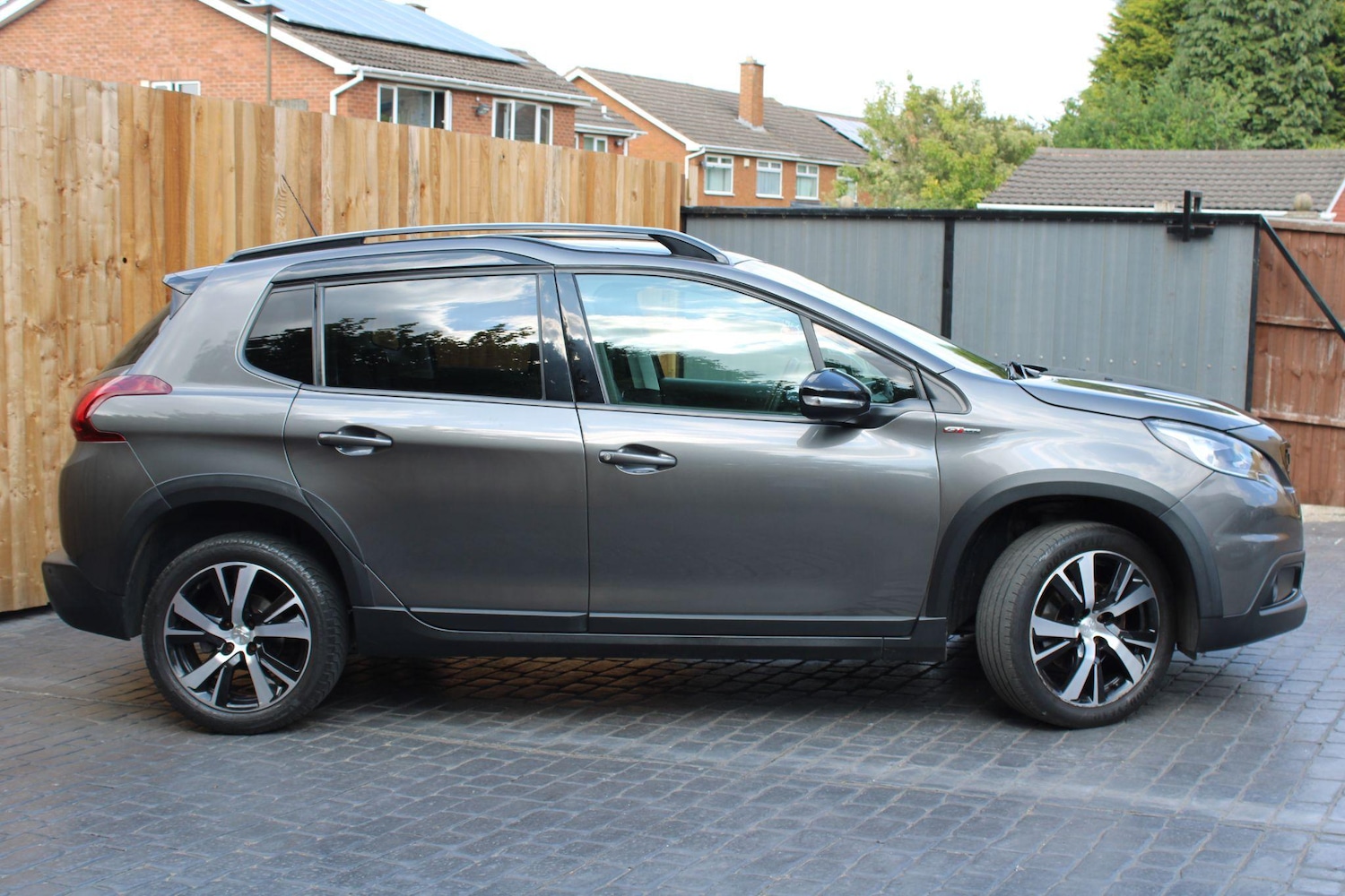 Used Peugeot 2008 2019 for sale - 76083958: Photo 7