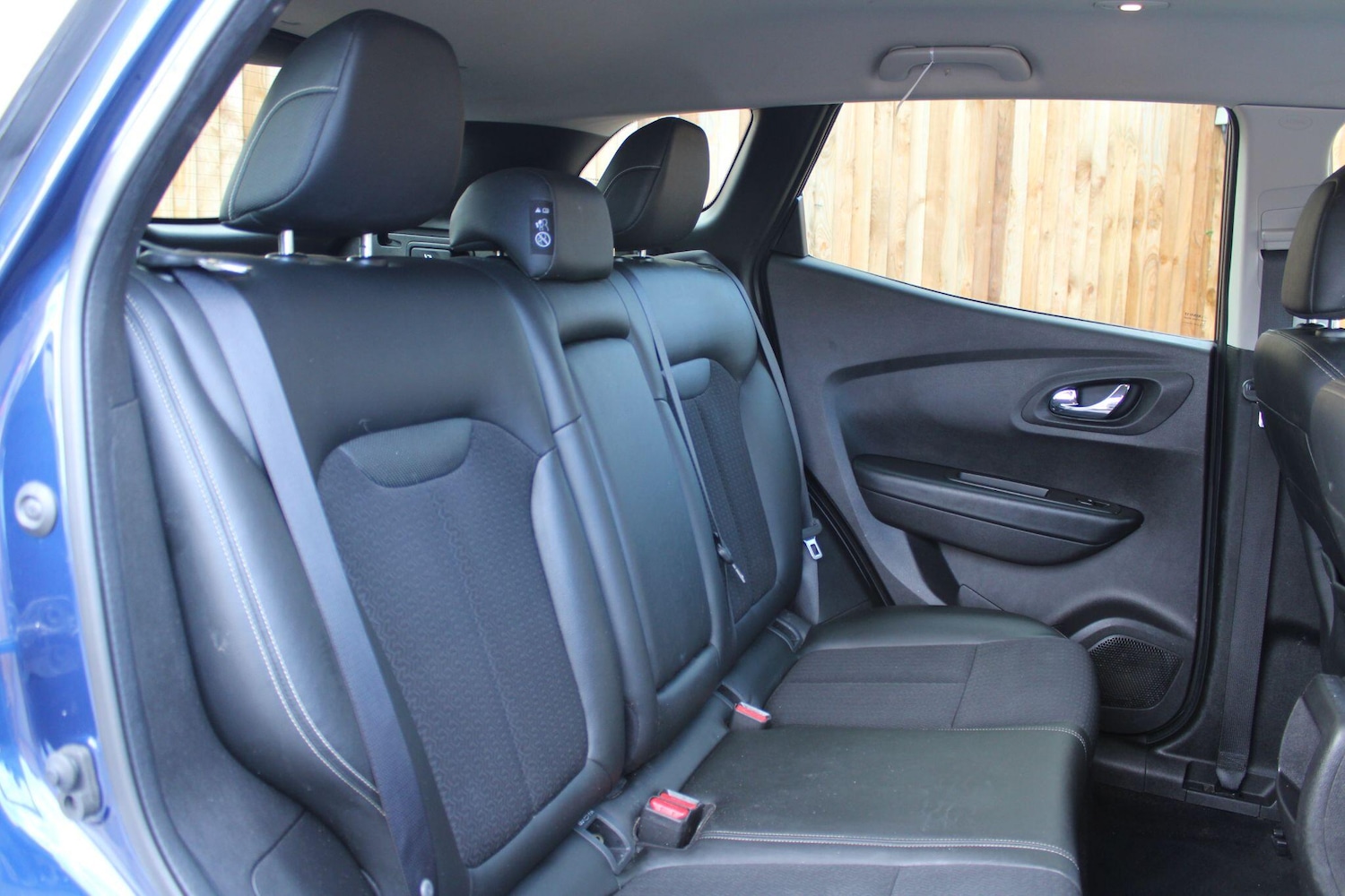 Used Renault Kadjar 2017 for sale - 76538150: Photo 35