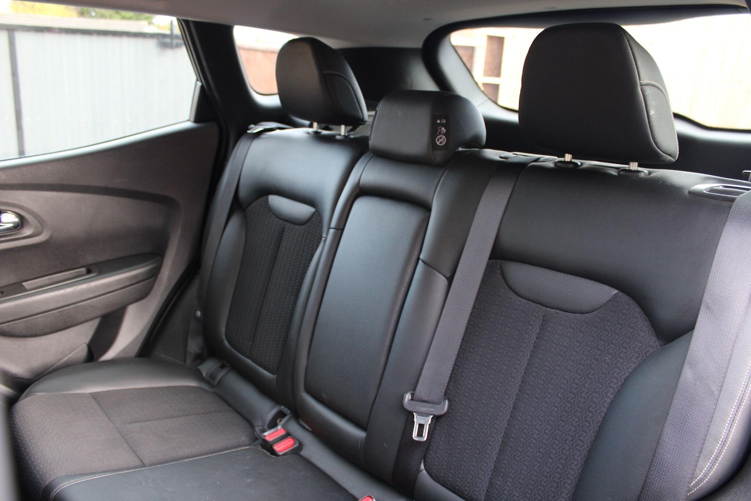 Used Renault Kadjar 2017 for sale - 76538150: Photo 42