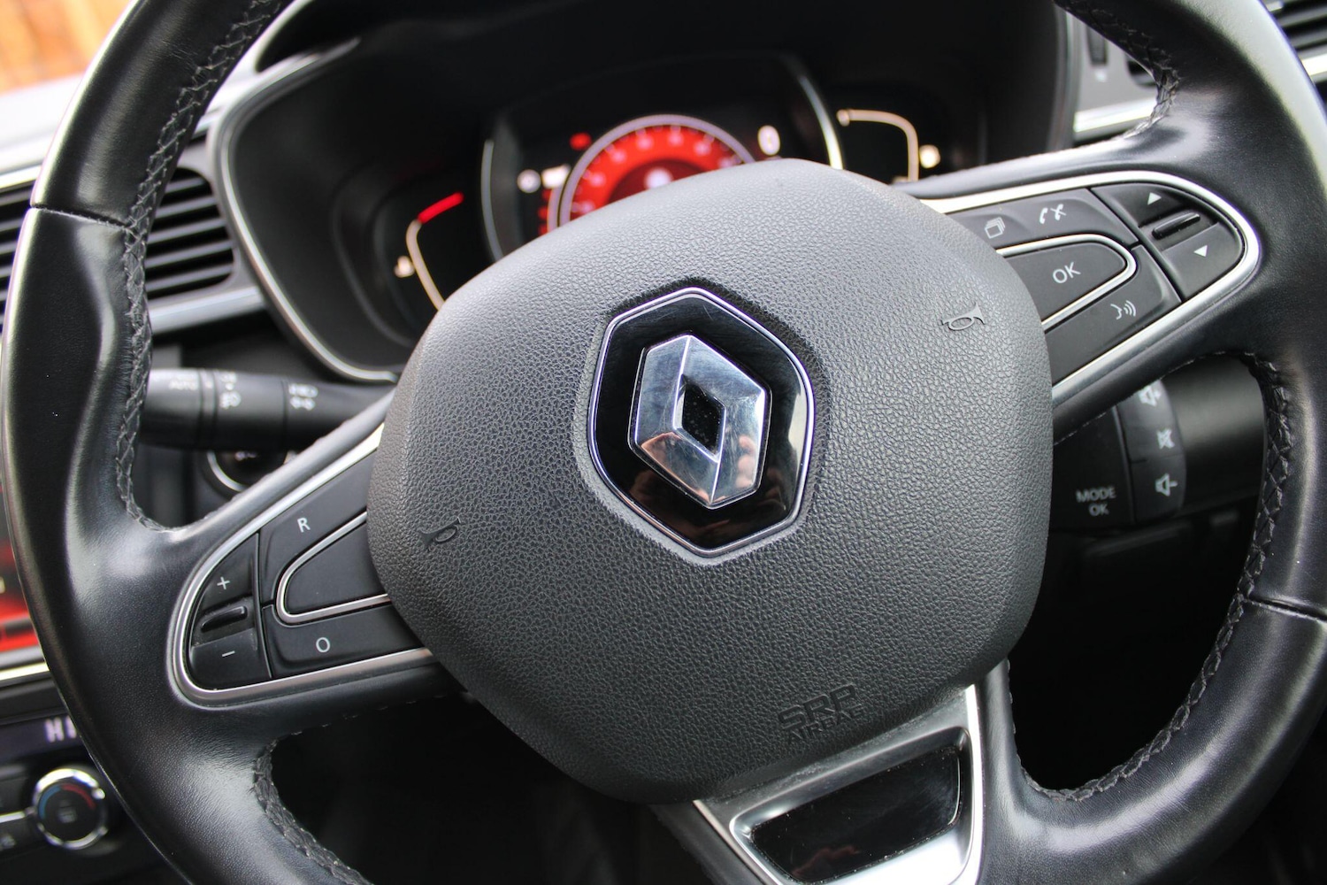 Used Renault Kadjar 2017 for sale - 76538150: Photo 51