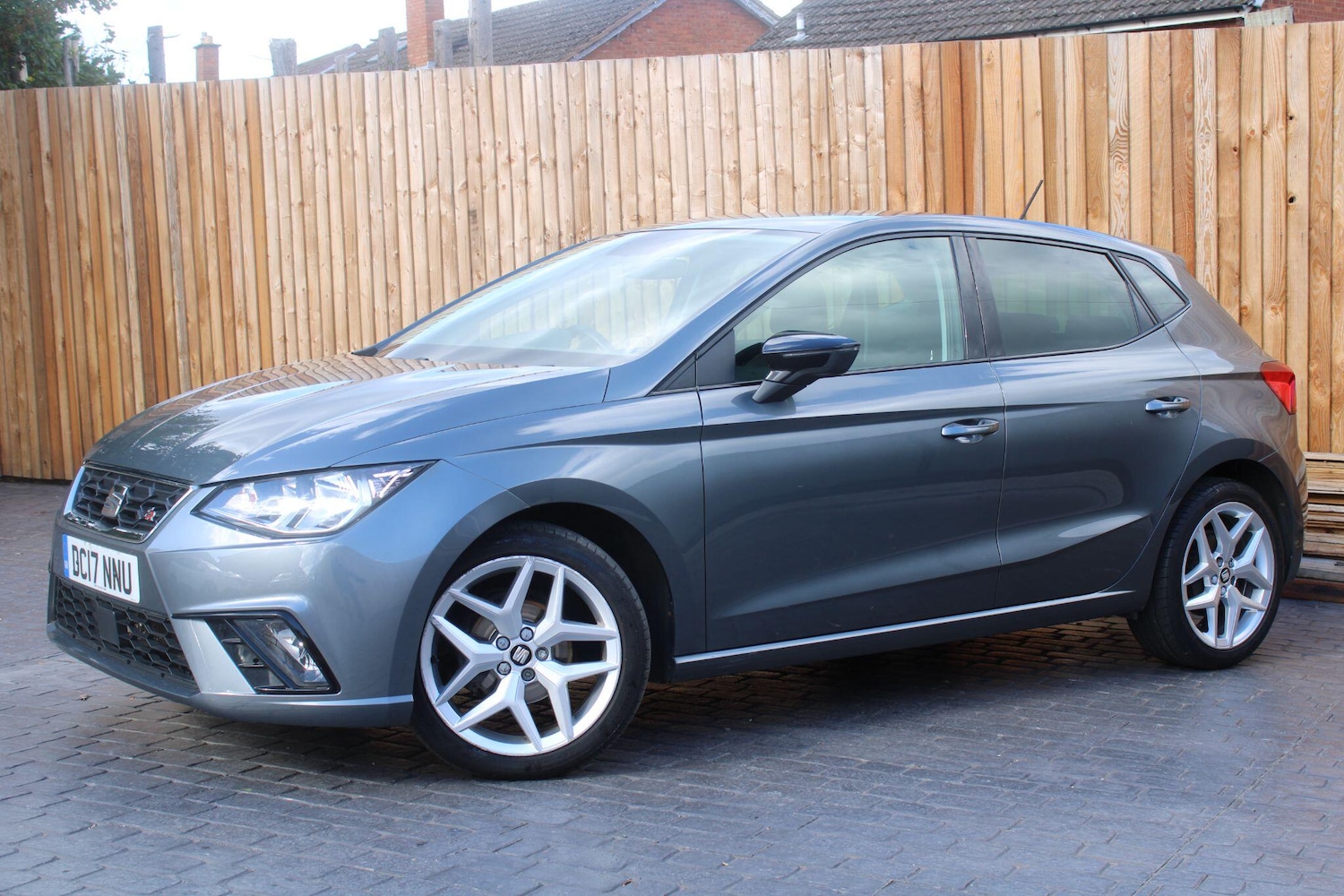 Used SEAT Ibiza 2017 for sale - 76084471: Photo 1