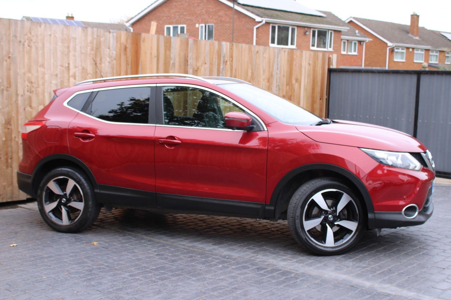Used Nissan Qashqai 2016 for sale - 76425713: Photo 28