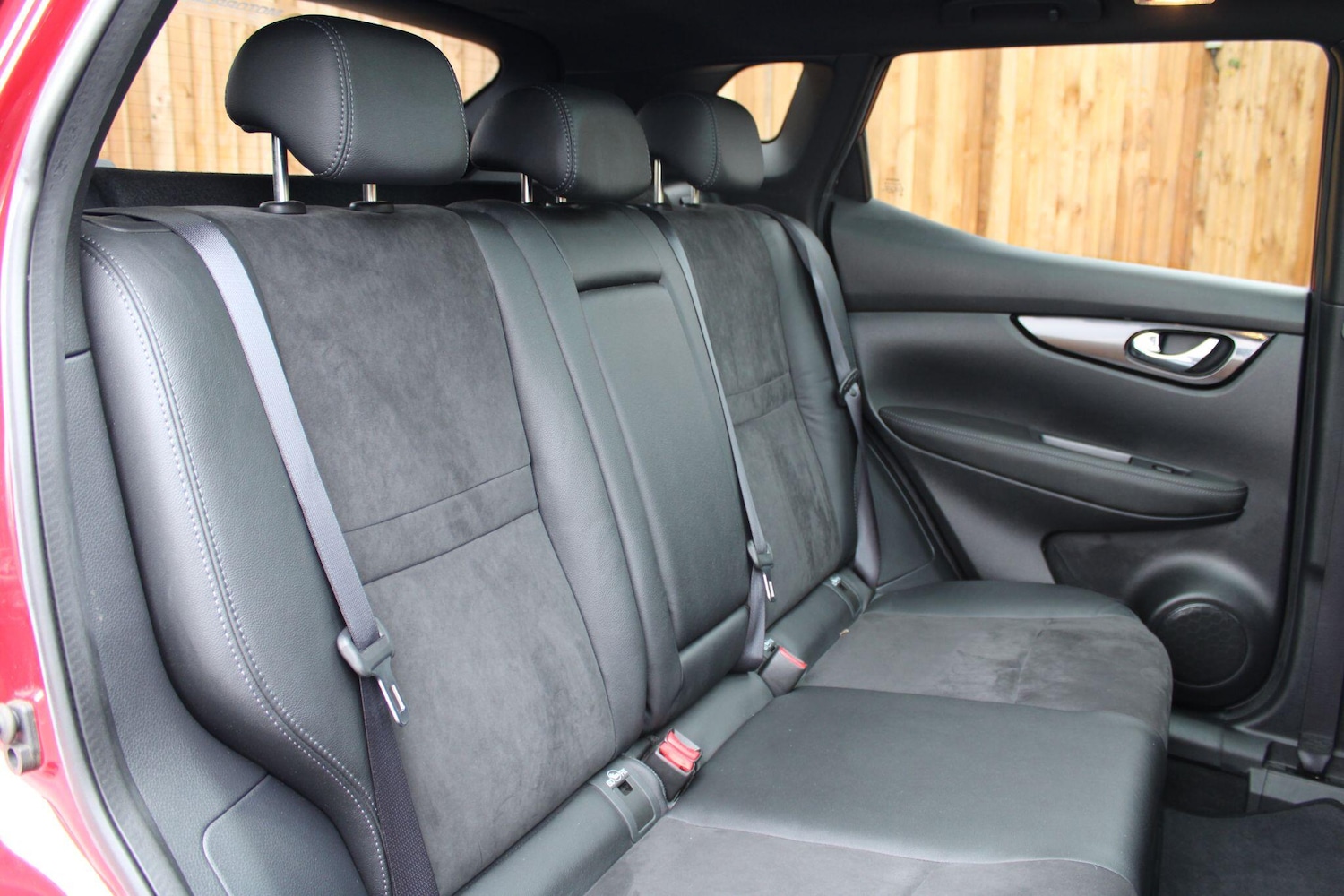 Used Nissan Qashqai 2016 for sale - 76425713: Photo 40