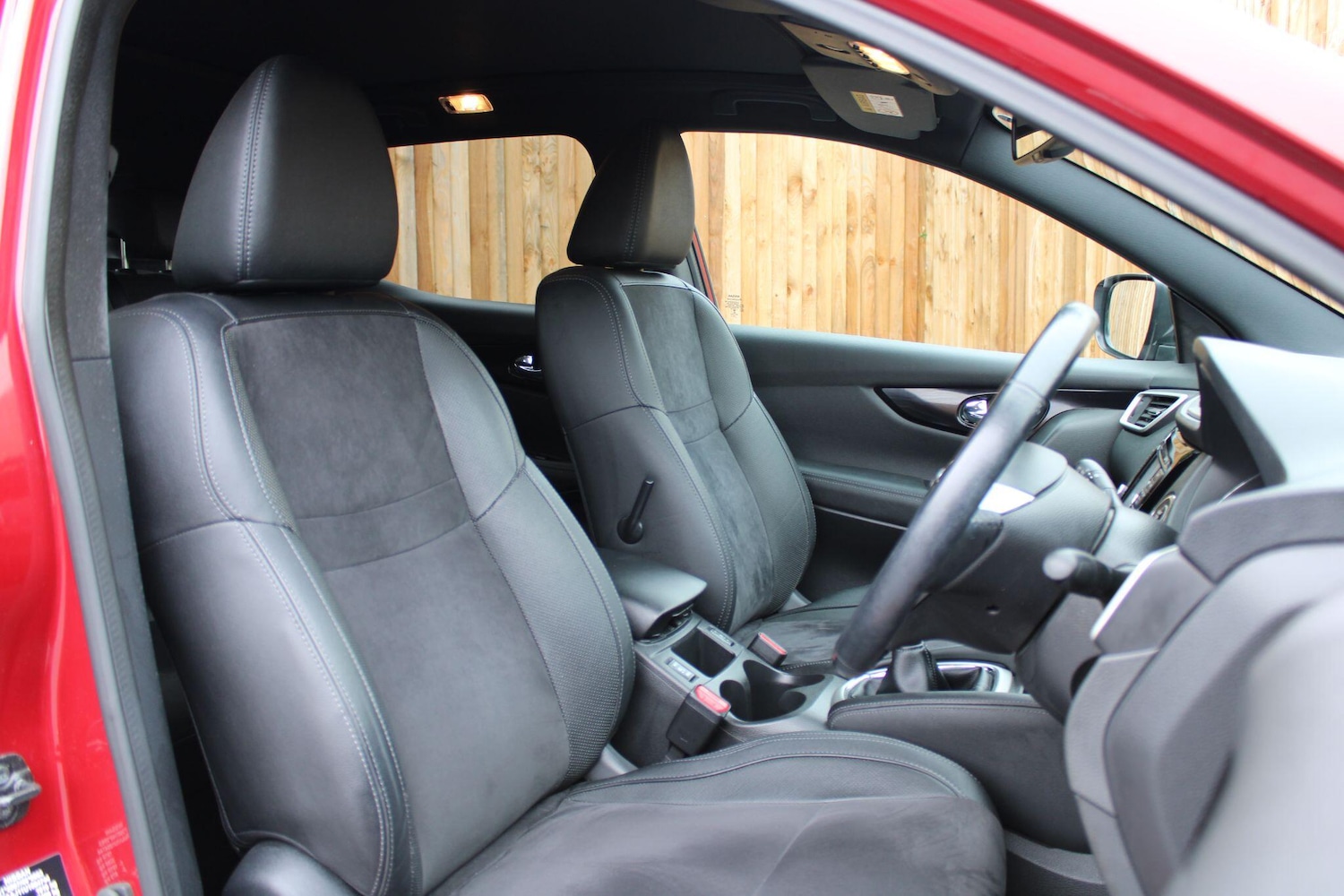 Used Nissan Qashqai 2016 for sale - 76425713: Photo 6