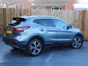 Used Nissan Qashqai 2017 for sale - 76072661: Photo