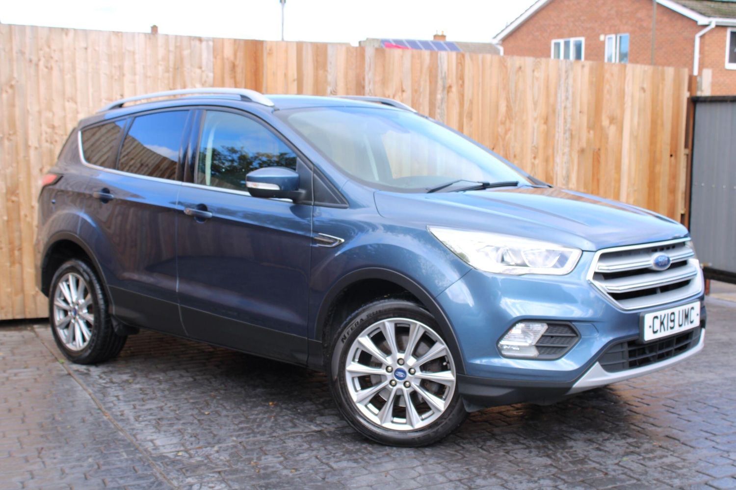 Used Ford Kuga 2019 for sale - 76432950: Photo 2