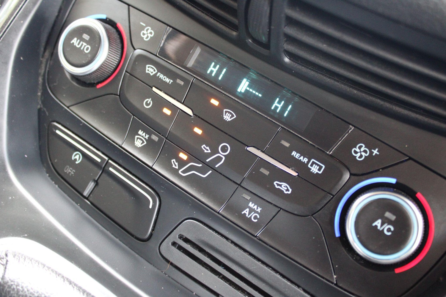 Used Ford Kuga 2019 for sale - 76432950: Photo 26