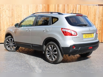 Used Nissan Qashqai 2013 for sale - 76072642: Photo