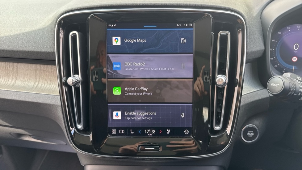 Used Volvo XC40 2023 for sale - 76676889: Photo 12