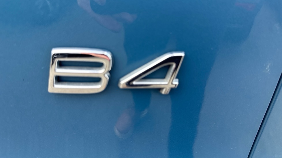 Used Volvo XC40 2023 for sale - 76676889: Photo 15