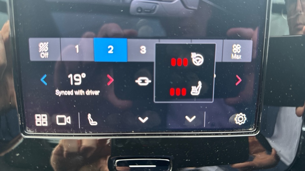 Used Volvo XC40 2023 for sale - 76676889: Photo 25