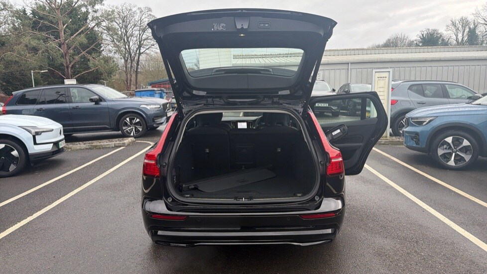 Used Volvo V60 2025 for sale - 77258757: Photo 13