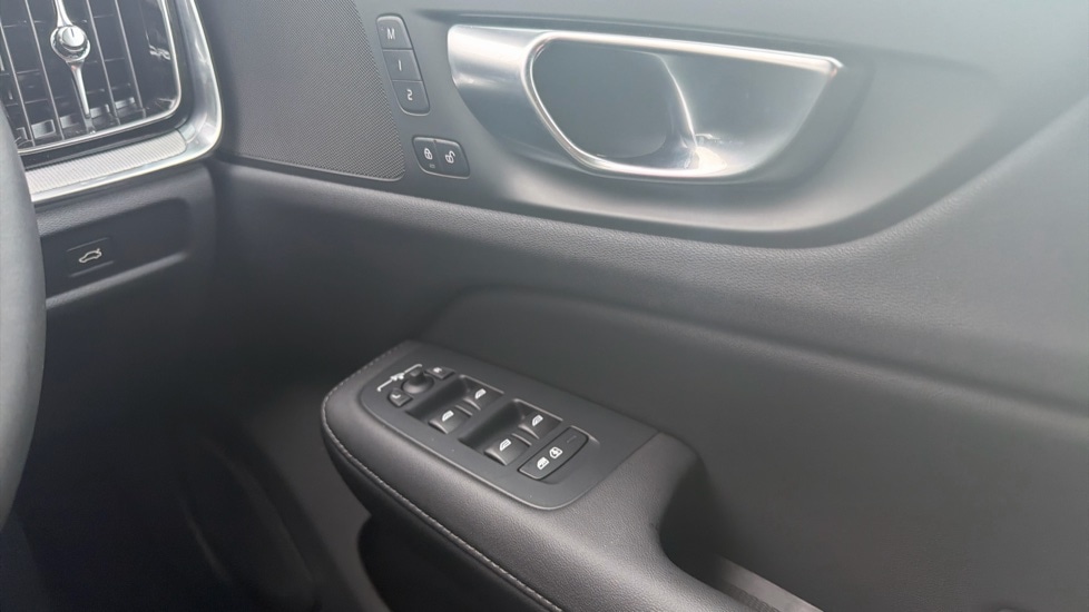 Used Volvo V60 2025 for sale - 77258757: Photo 23