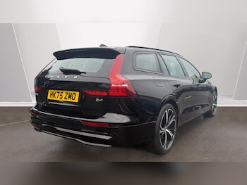 Used Volvo V60 2025 for sale - 77258757: Photo