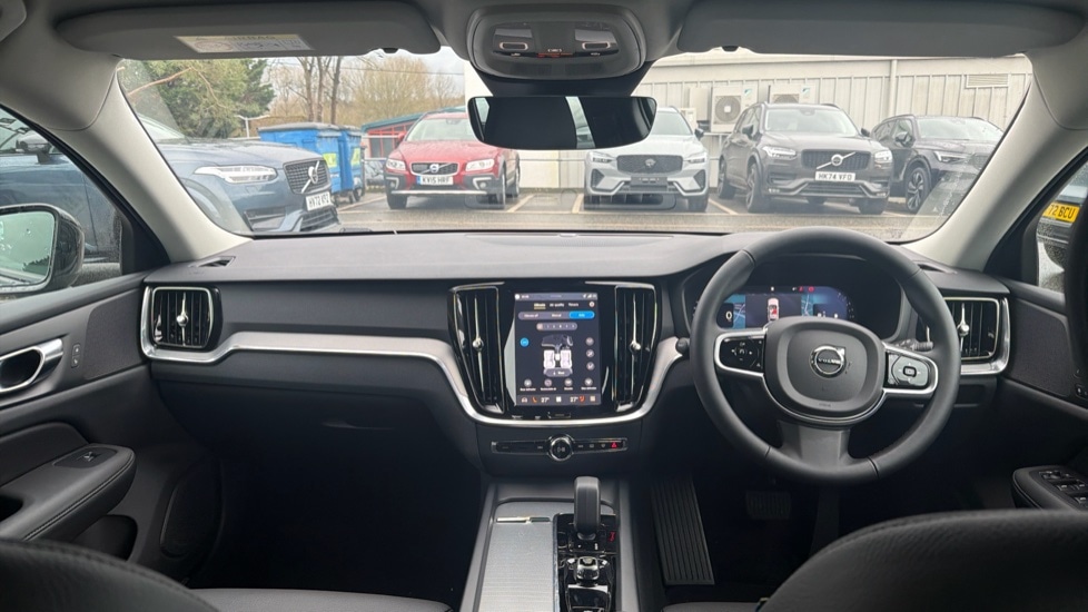 Used Volvo V60 2025 for sale - 77258757: Photo 5