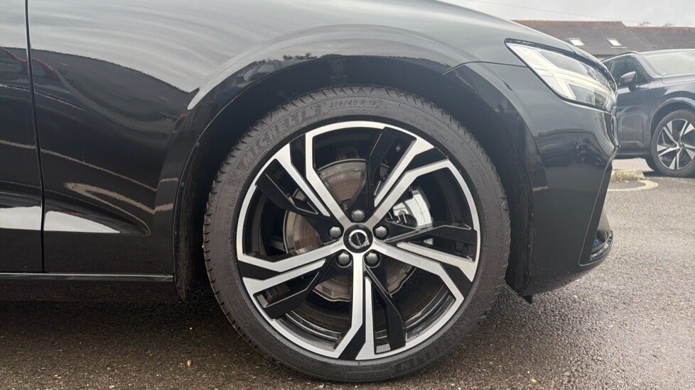 Used Volvo V60 2025 for sale - 77258757: Photo 9