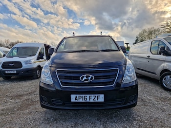 Used Hyundai Iload 2016 for sale - 78098492: Photo