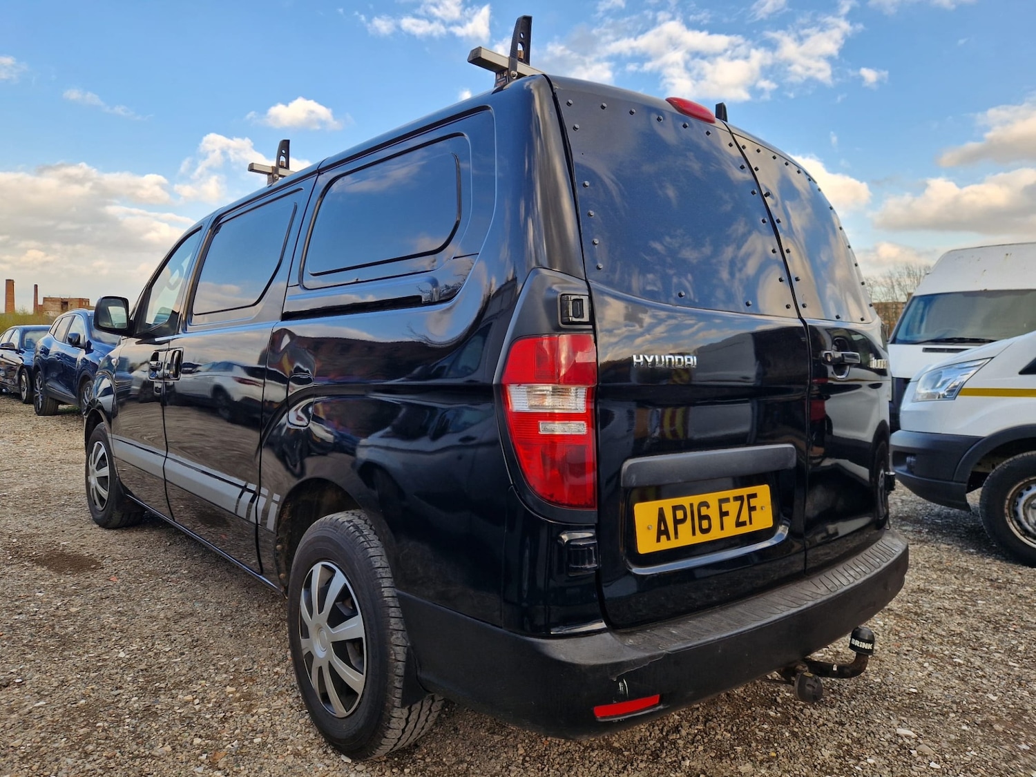 Used Hyundai Iload 2016 for sale - 78098492: Photo 4