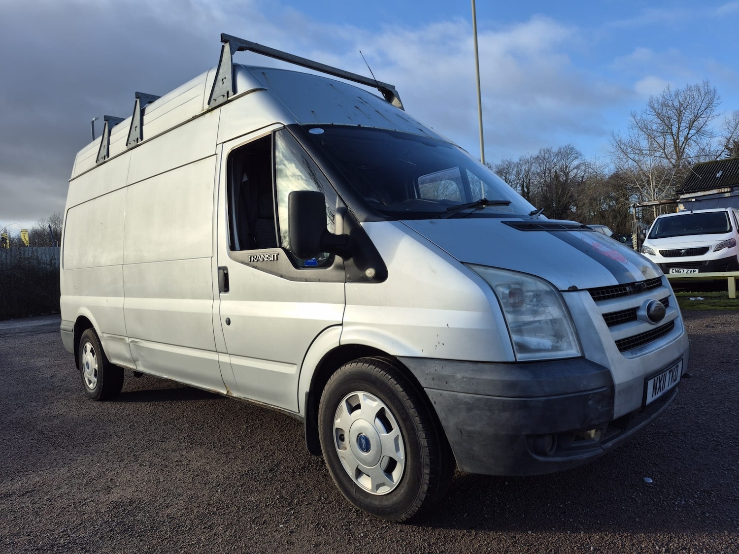 Used Ford Transit 2011 for sale - 77129261: Photo 2