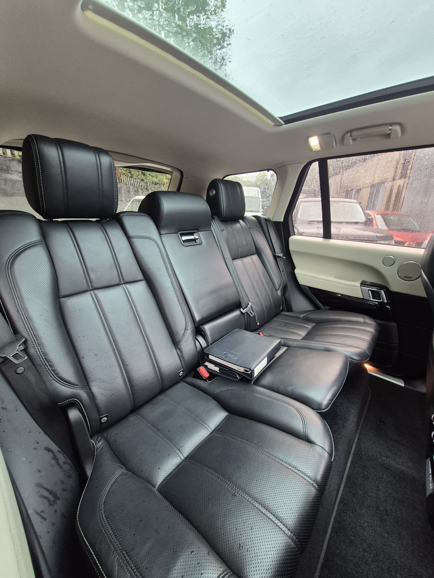 Used Land Rover Range Rover 2017 for sale - 76170211: Photo 11