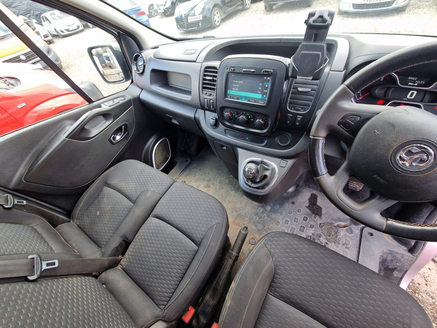 Used Vauxhall Vivaro 2017 for sale - 77704197: Photo 8