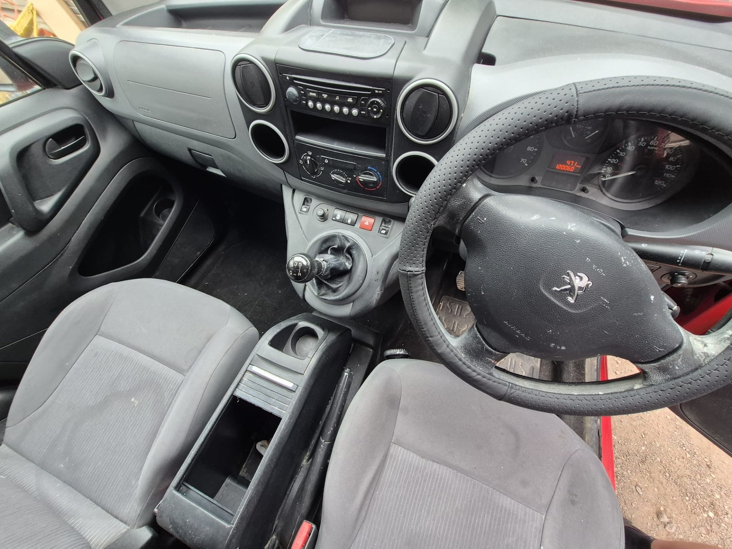 Used Peugeot Partner 2012 for sale - 76314096: Photo 8