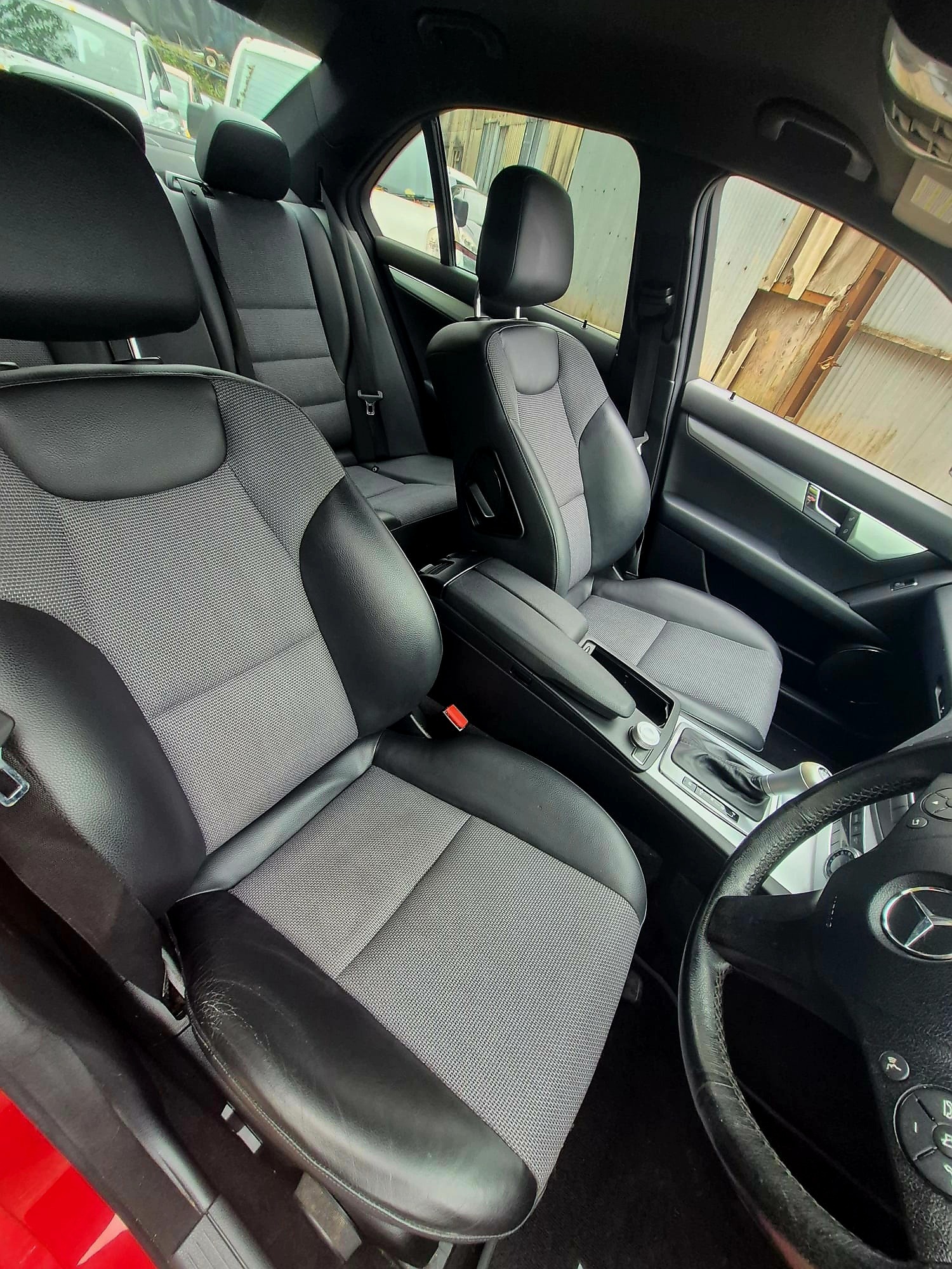 Used Mercedes-Benz C Class 2008 for sale - 76280632: Photo 6