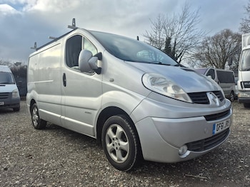 Renault Trafic feature image