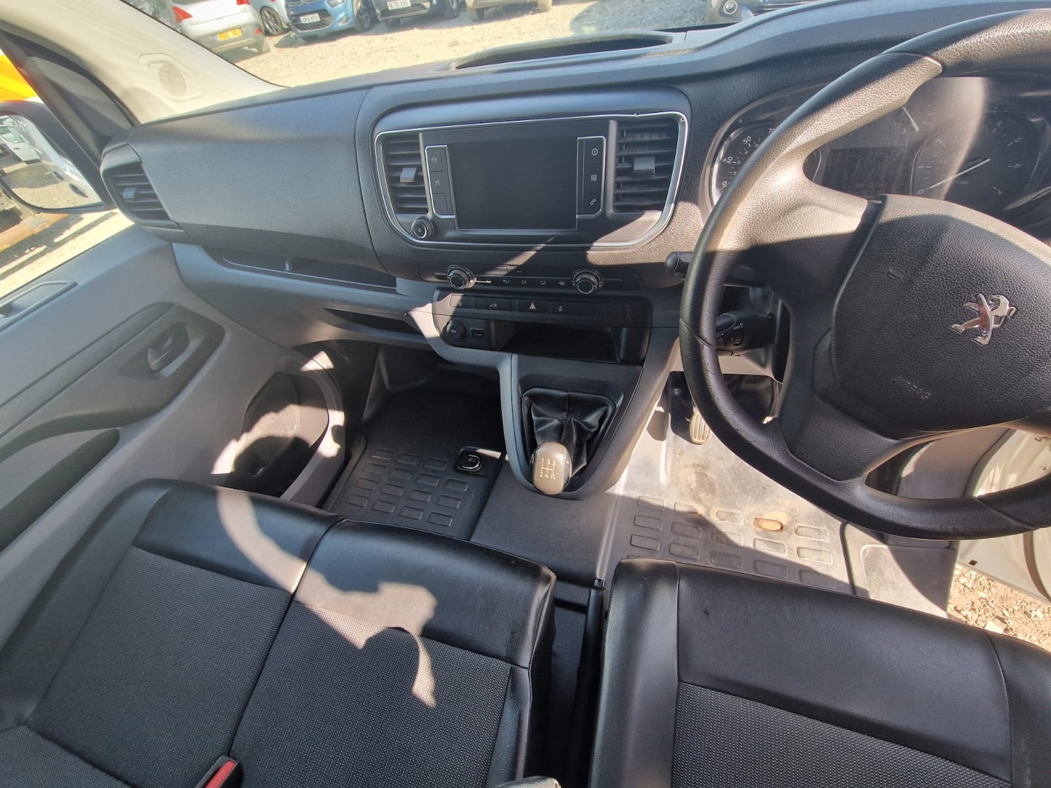 Used Peugeot Expert 2018 for sale - 77916085: Photo 8