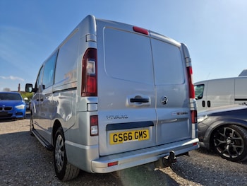 Used Vauxhall Vivaro 2016 for sale - 78346162: Photo