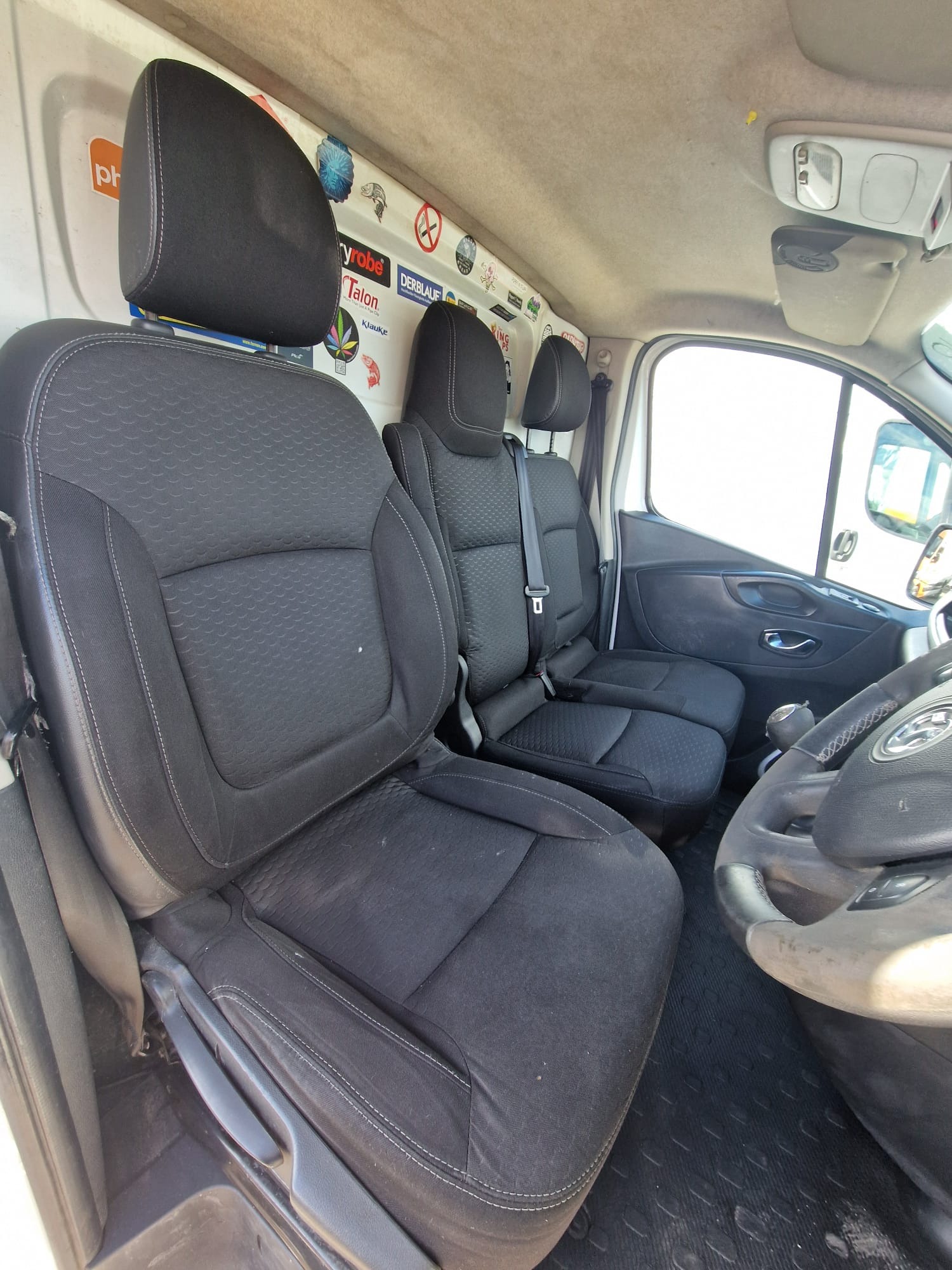 Used Vauxhall Vivaro 2015 for sale - 77968936: Photo 7