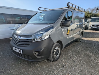 Used Vauxhall Vivaro 2015 for sale - 77968928: Photo