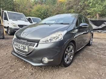 Used Peugeot 208 2012 for sale - 76198721: Photo