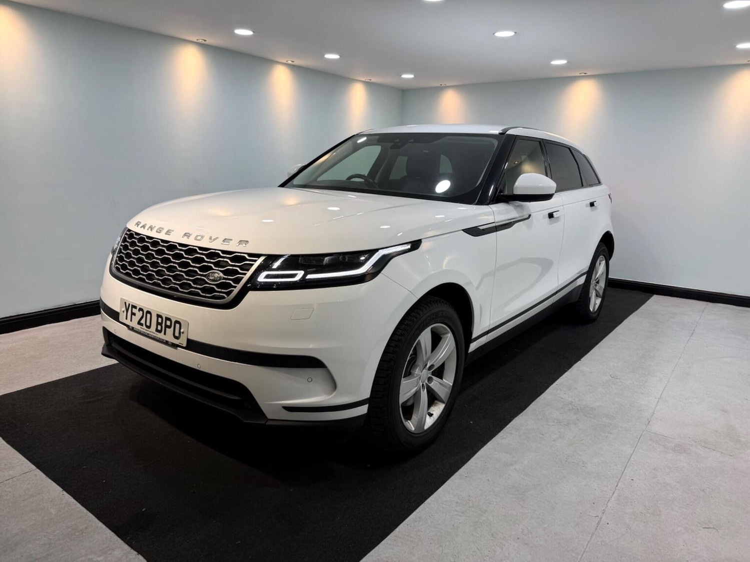 Used Land Rover Range Rover Velar 2020 for sale - 77423534: Photo 3