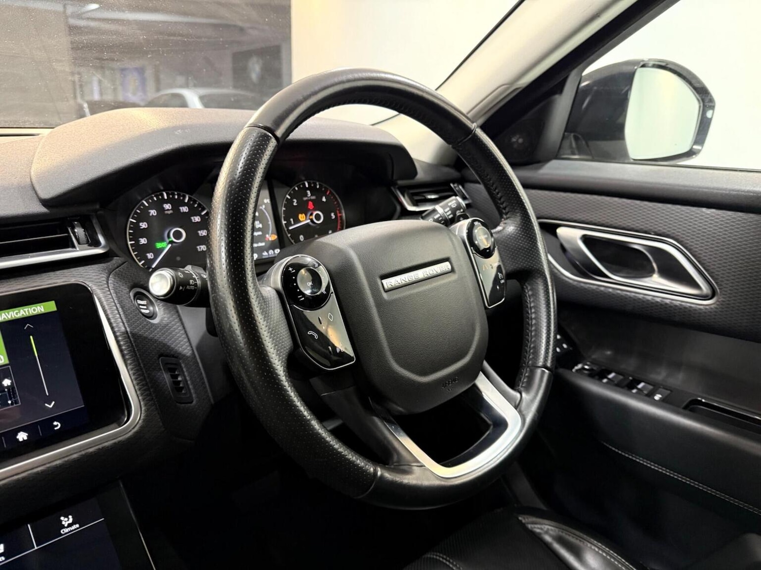 Used Land Rover Range Rover Velar 2020 for sale - 77423534: Photo 43