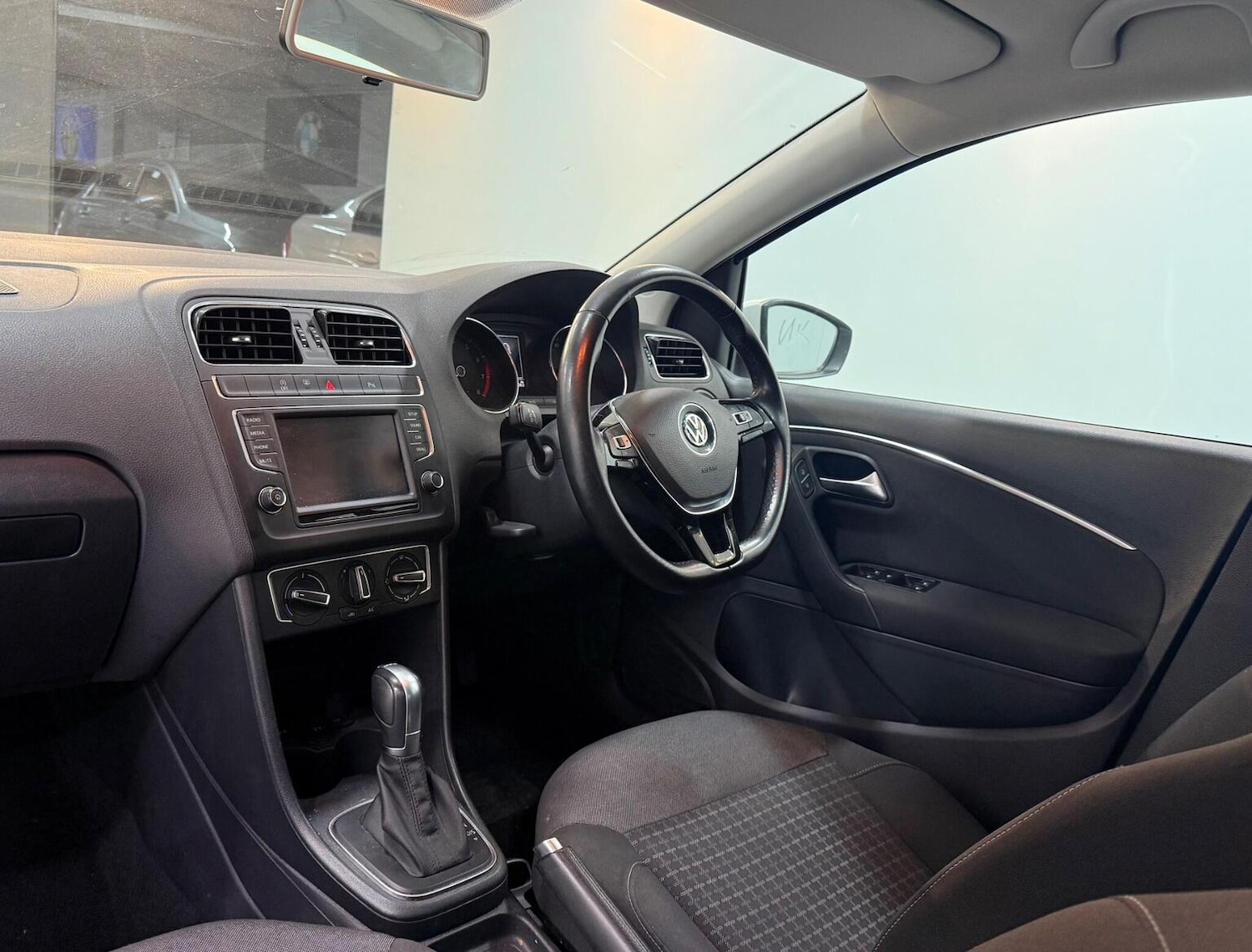 Used Volkswagen Polo 2016 for sale - 77008073: Photo 13