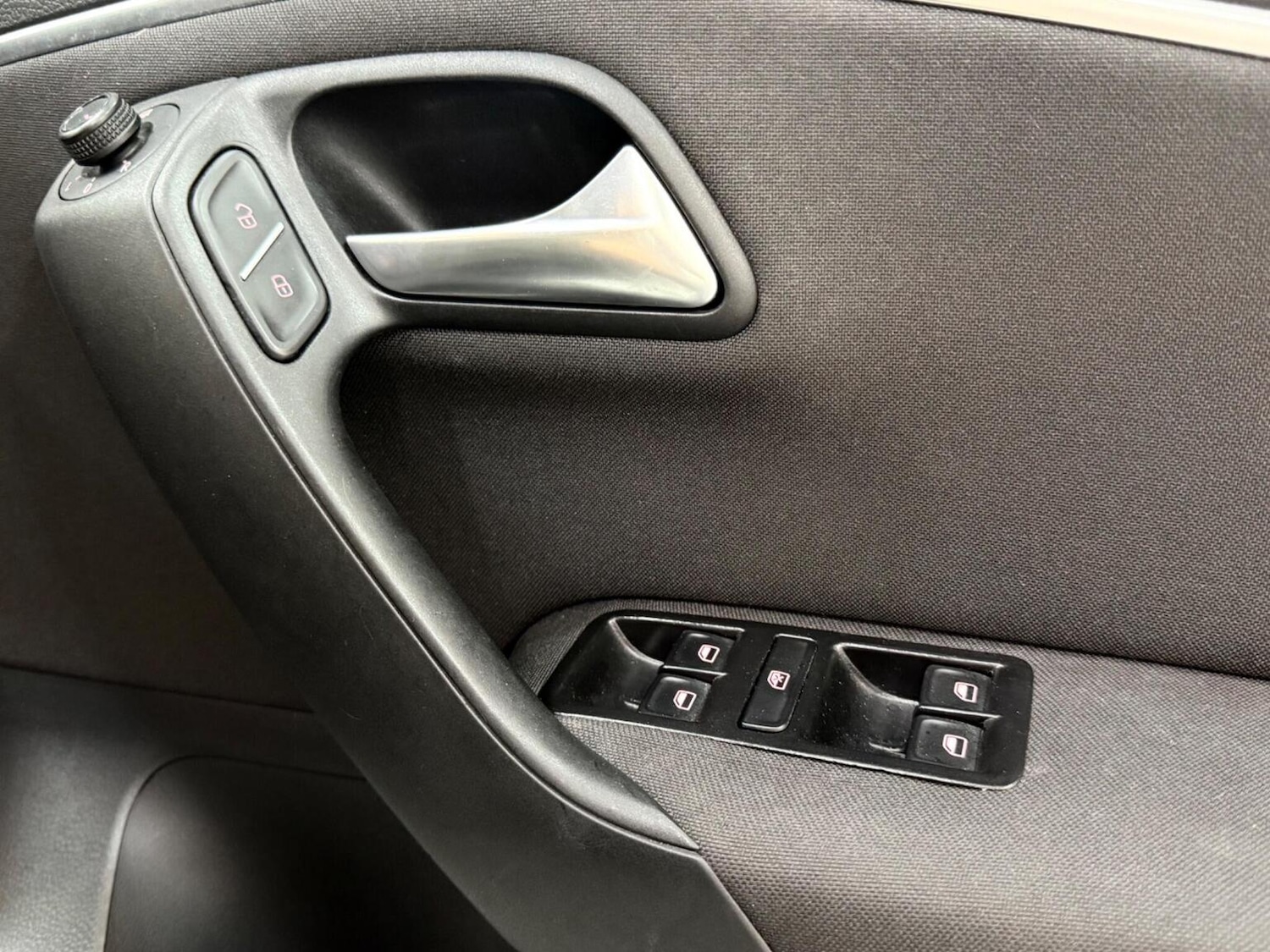 Used Volkswagen Polo 2016 for sale - 77008073: Photo 15