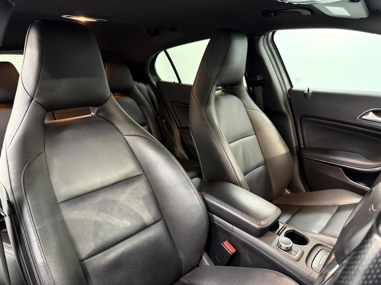 Used Mercedes-Benz GLA 2014 for sale - 77008067: Photo 9