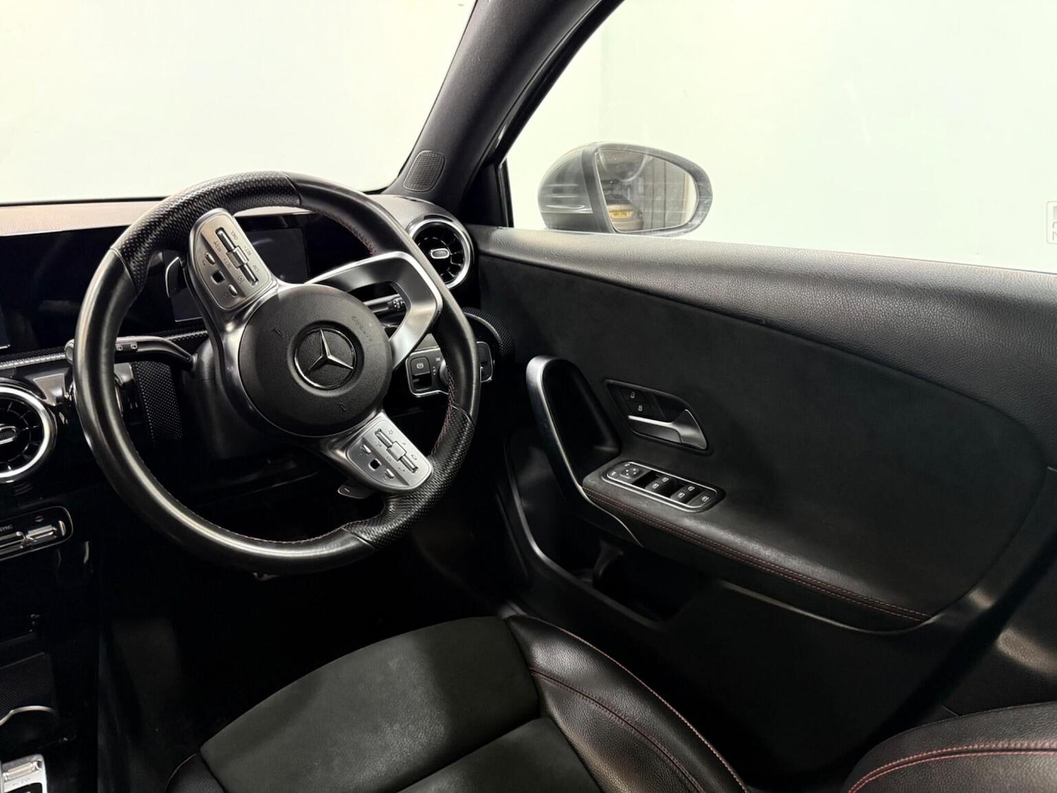 Used Mercedes-Benz A-Class 2018 for sale - 76455336: Photo 13