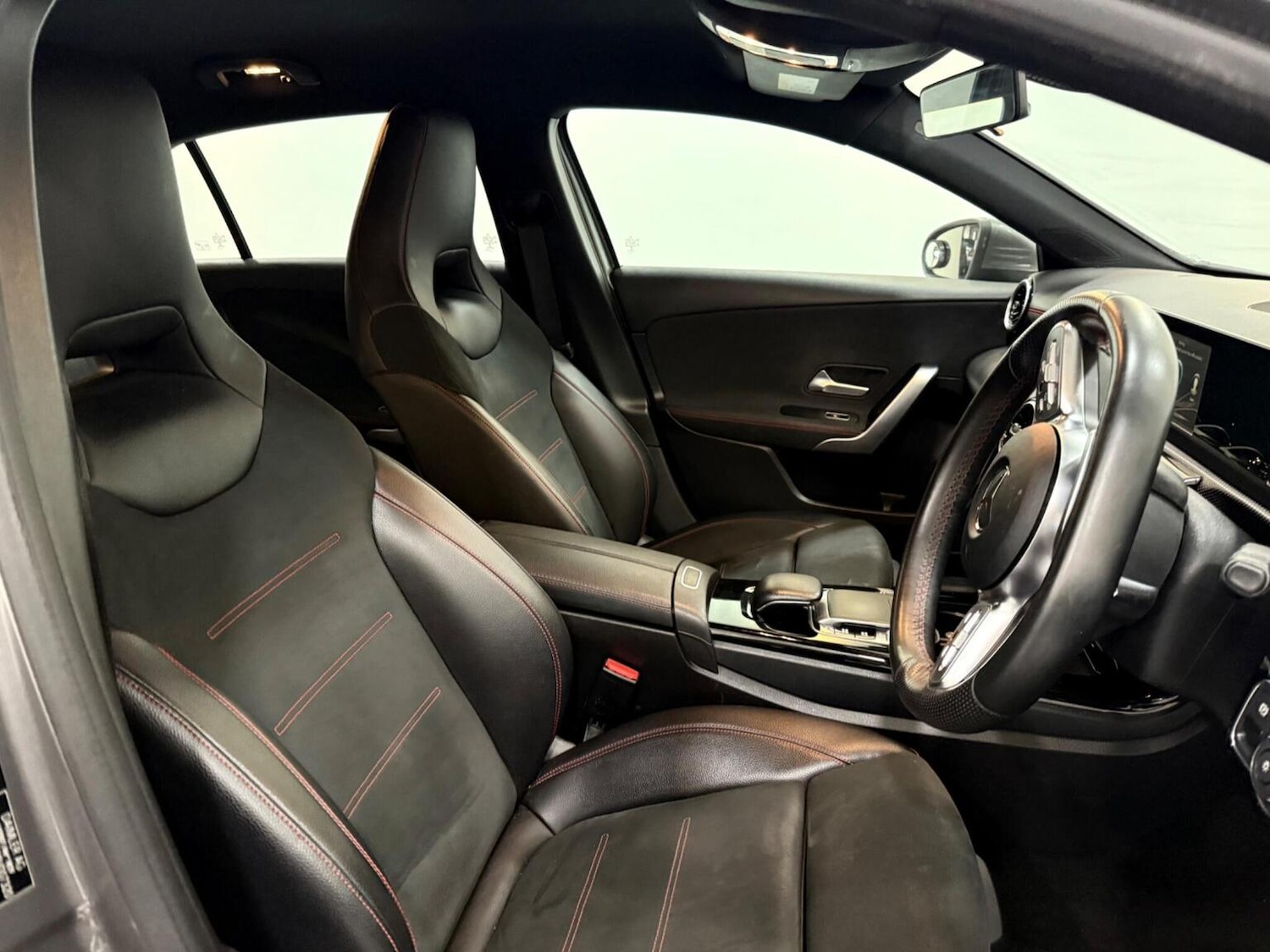 Used Mercedes-Benz A-Class 2018 for sale - 76455336: Photo 16