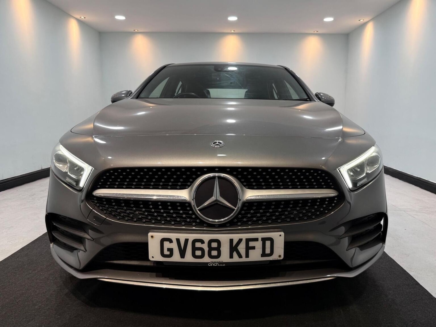 Used Mercedes-Benz A-Class 2018 for sale - 76455336: Photo 2