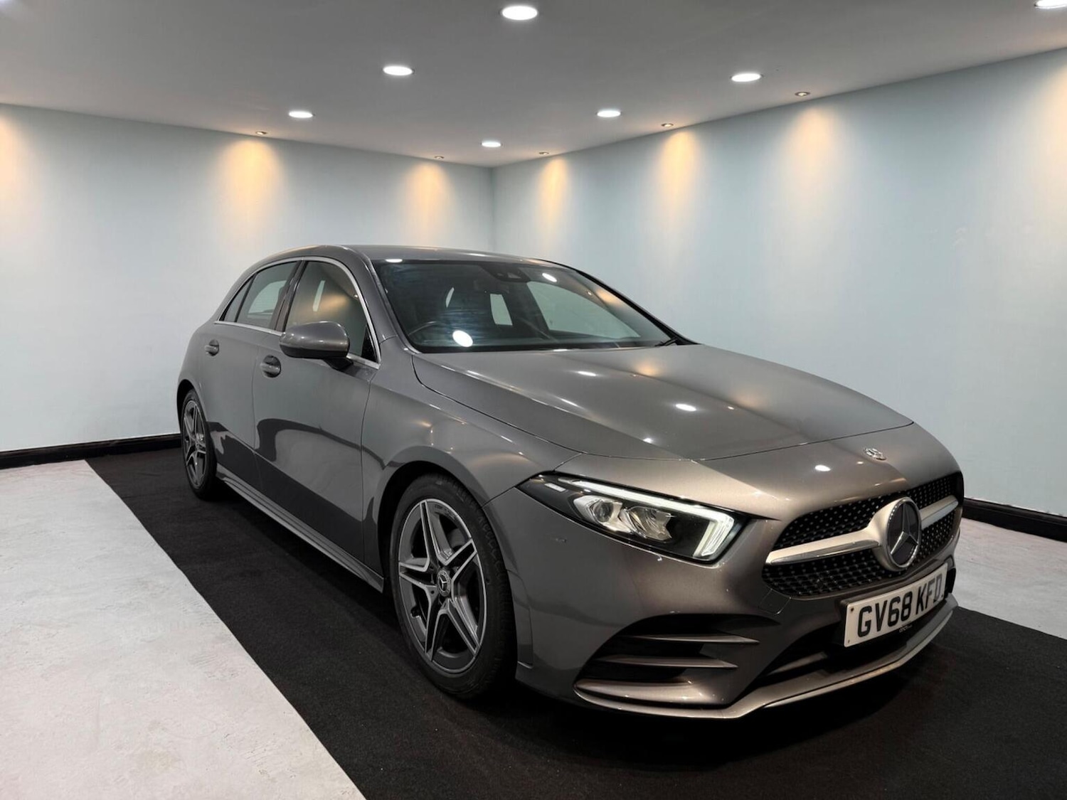 Used Mercedes-Benz A-Class 2018 for sale - 76455336: Photo 5