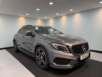 Mercedes-Benz - GLA