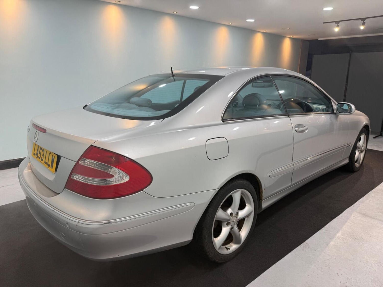 Used Mercedes-Benz CLK 2004 for sale - 76510805: Photo 5