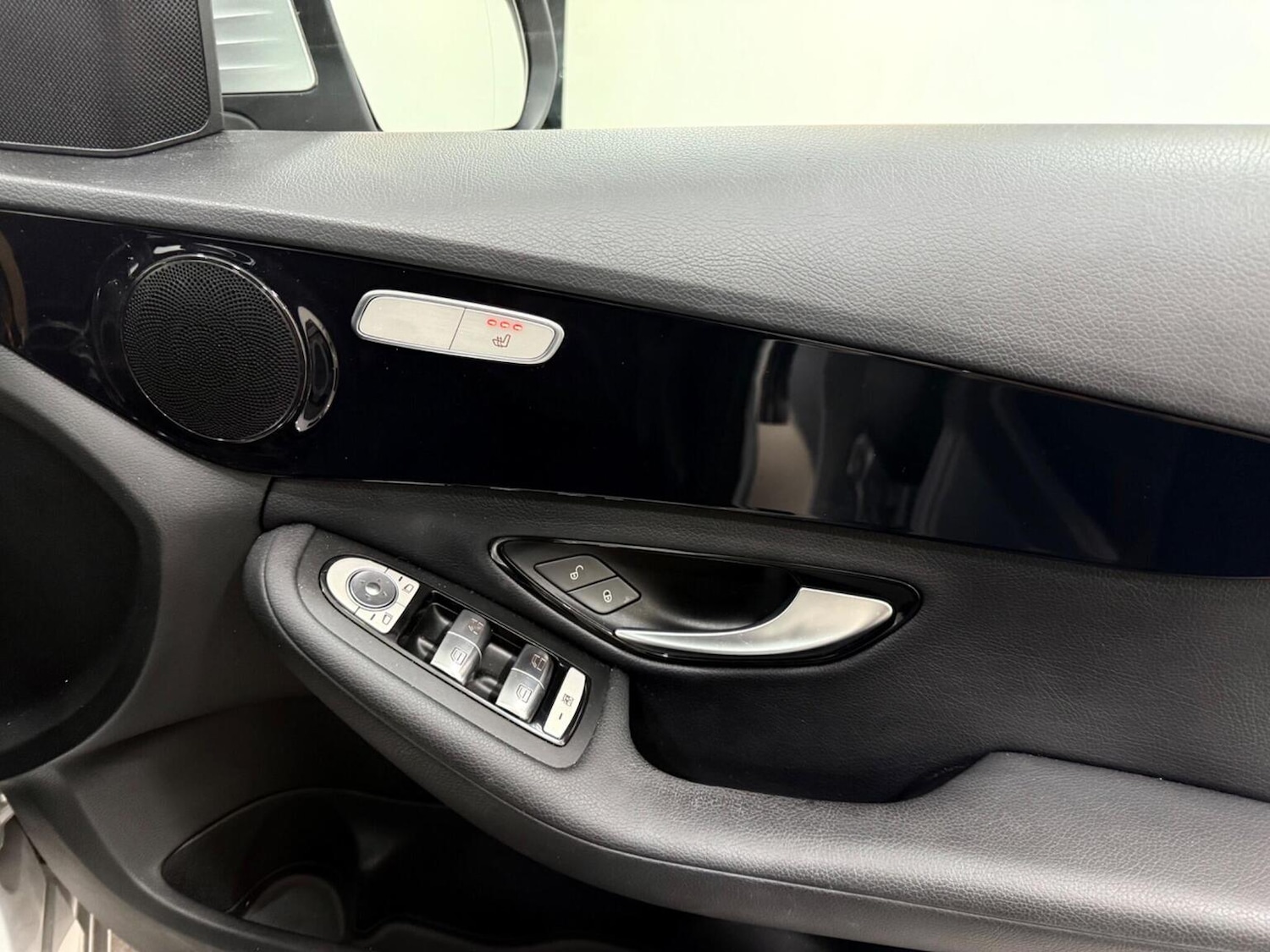 Used Mercedes-Benz C Class 2017 for sale - 76455427: Photo 25